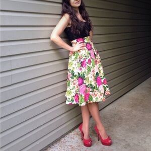 Eliza J . Worn once. Very cute skirt